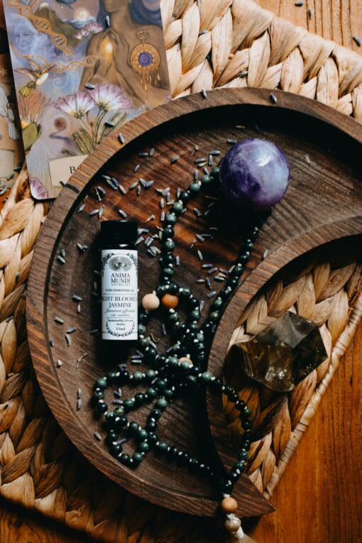 NIGHT BLOOMING JASMINE Essential Oil | Sustainably Cultivated - Image 5
