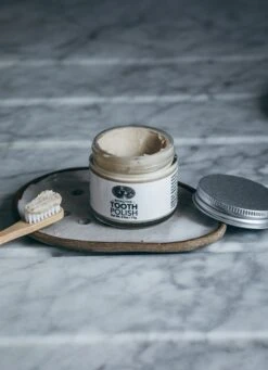 TOOTH POLISH | Clay Tooth + Gum Elixir, Flouride Free -StrikeZone Store toothpolish2